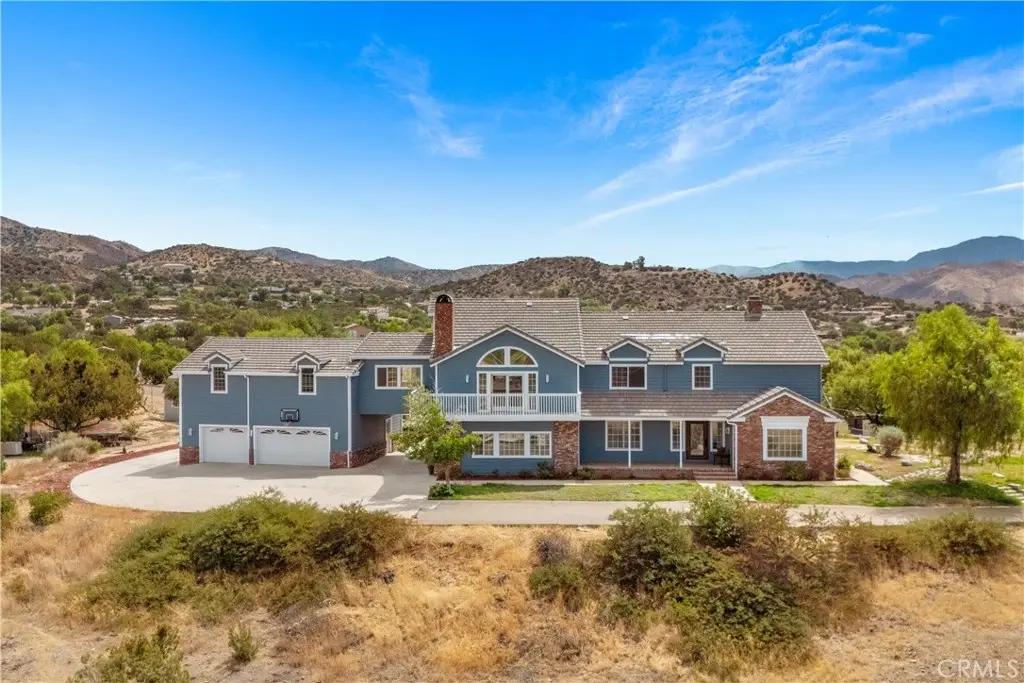 33247 Escondido Drive, Agua Dulce, CA — listing photo 1