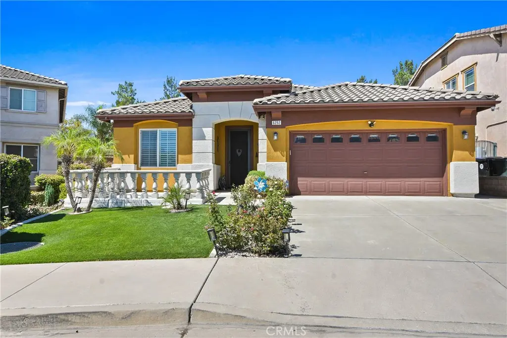 6252 Goldendale, Fontana, CA — listing photo 1