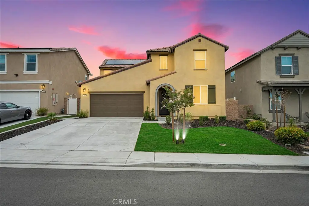 530 Cumberland Road, Rialto, CA — listing photo 1