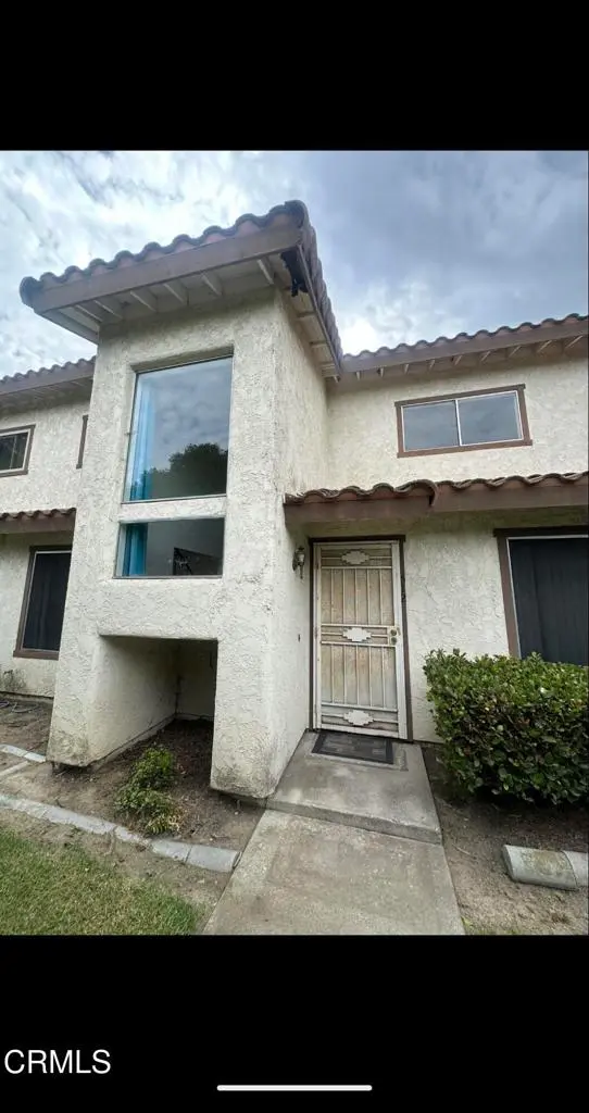 Condominium for sale at 512 E Bard Road, Oxnard, CA featuring 2 beds and 2 baths
