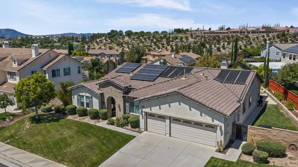 Single Family Residence for sale at 33982 Baystone Street, Temecula, CA featuring 3 beds and 3 baths