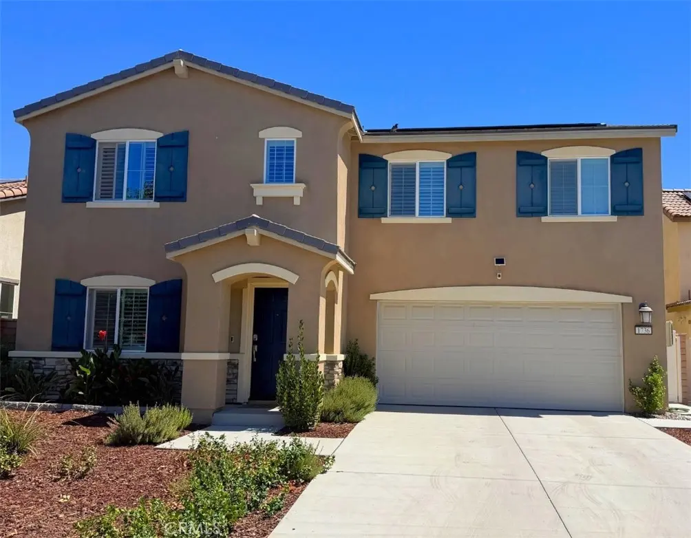 1736 Chute, Hemet, CA — listing photo 1