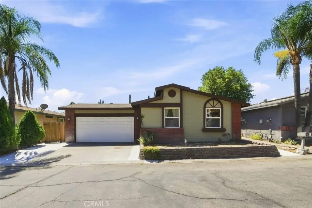 31977 Quartz Lane, Castaic, CA — listing photo 1