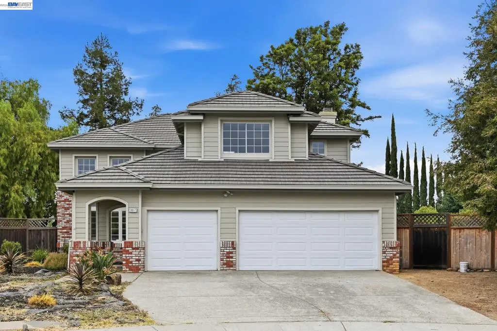 Single Family Residence for sale at 3017 Ferngrove Way, Antioch, CA featuring 4 beds and 3 baths