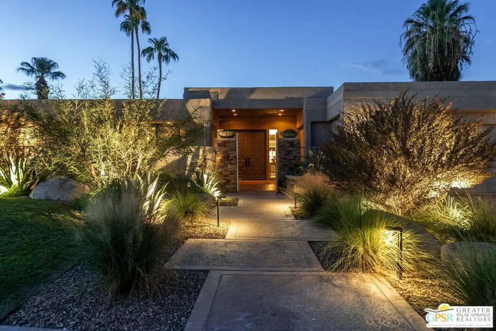 Single Family Residence for sale at 75342 Montecito Drive, Indian Wells, CA featuring 3 beds and 3 baths