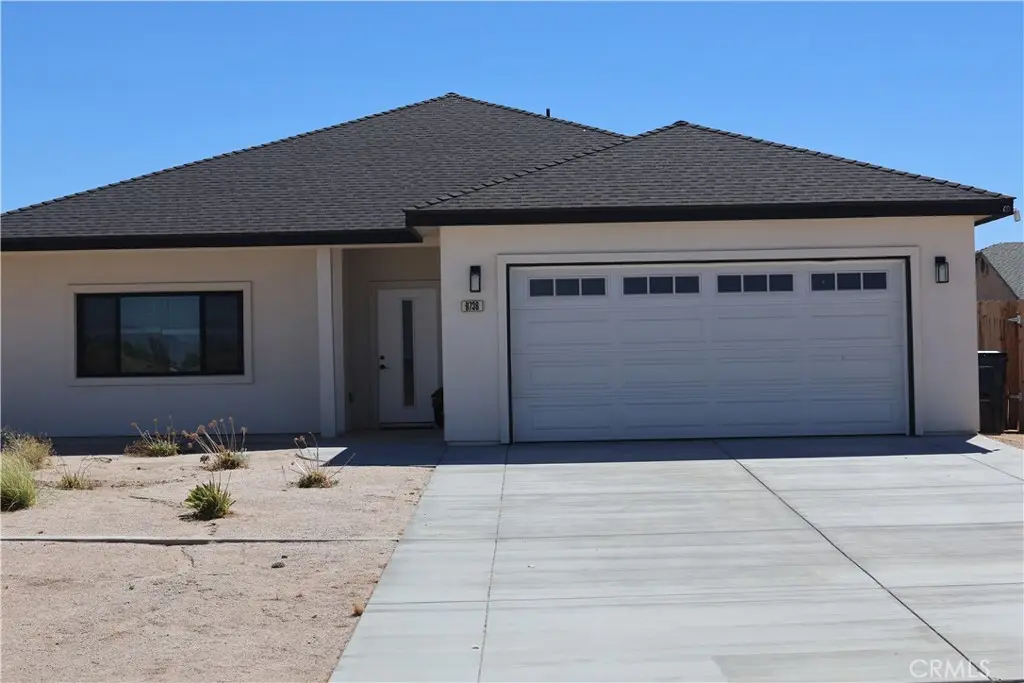 9736 Nipa ave, California City, CA — listing photo 1