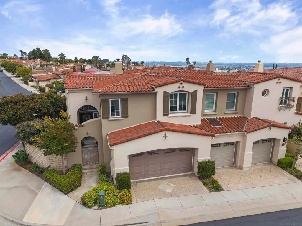 5437 Caminito Bayo, La Jolla, CA — listing photo 1