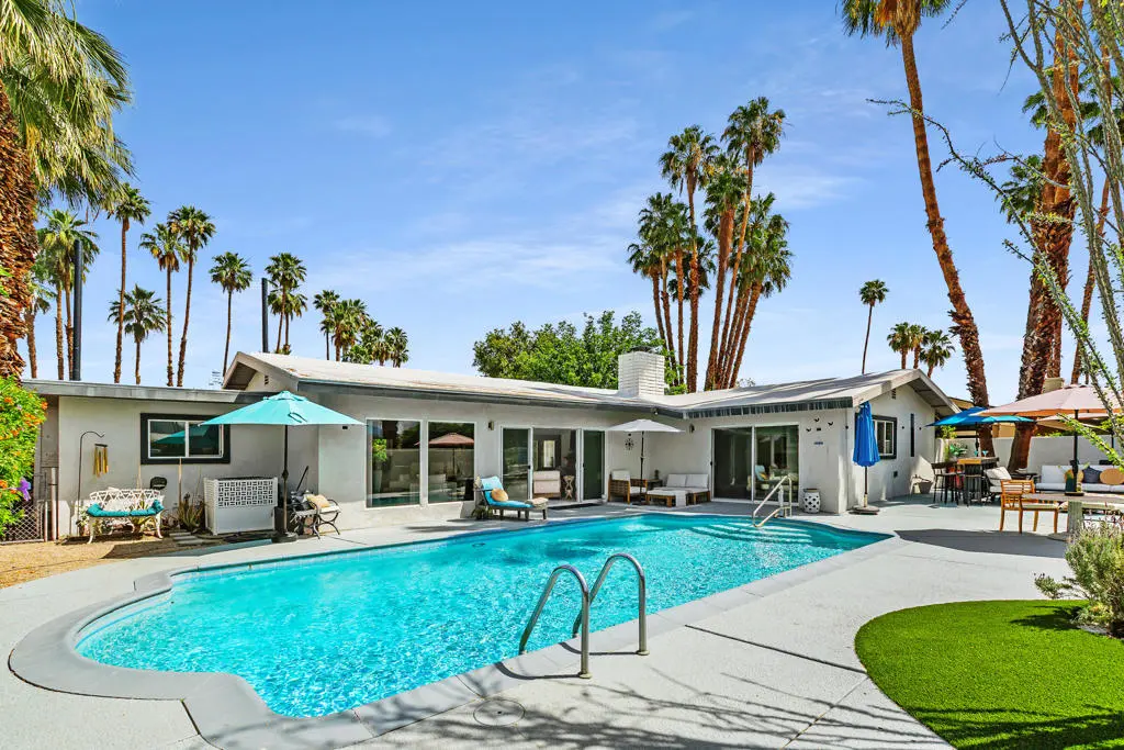 Single Family Residence for sale at 71305 Kempton Avenue, Rancho Mirage, CA featuring 3 beds and 2 baths