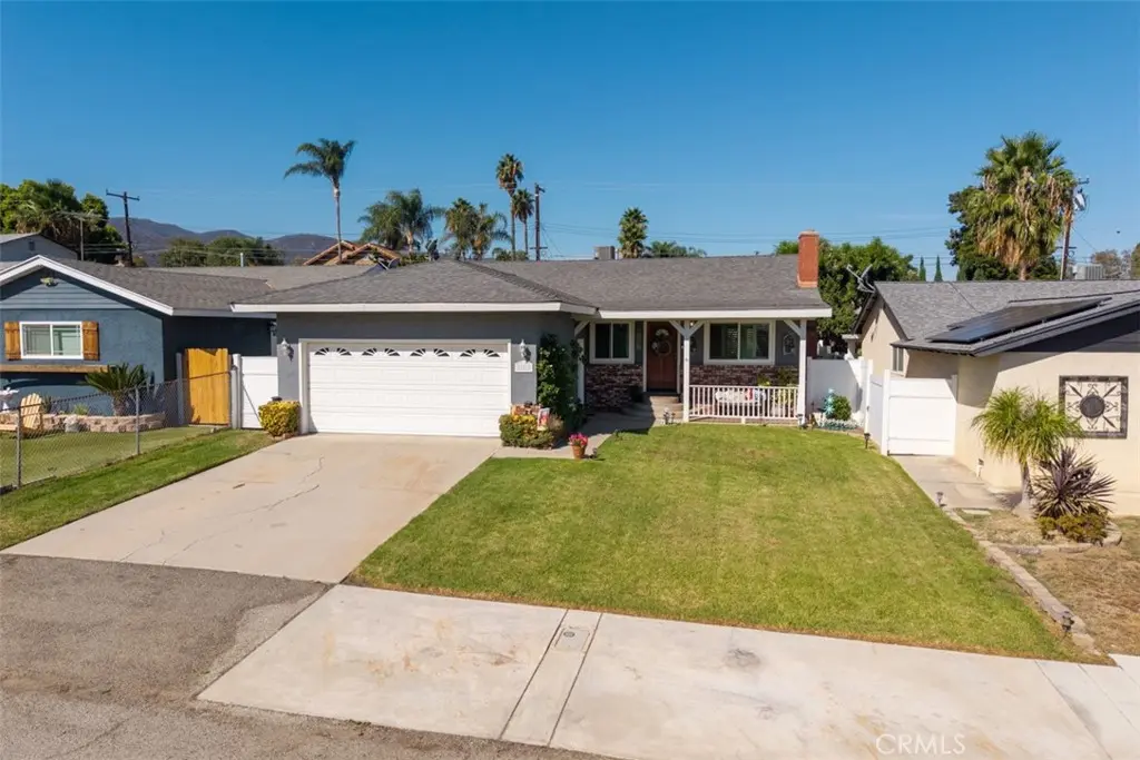 Single Family Residence for sale at 20065 Rockwell, Corona, CA featuring 3 beds and 2 baths