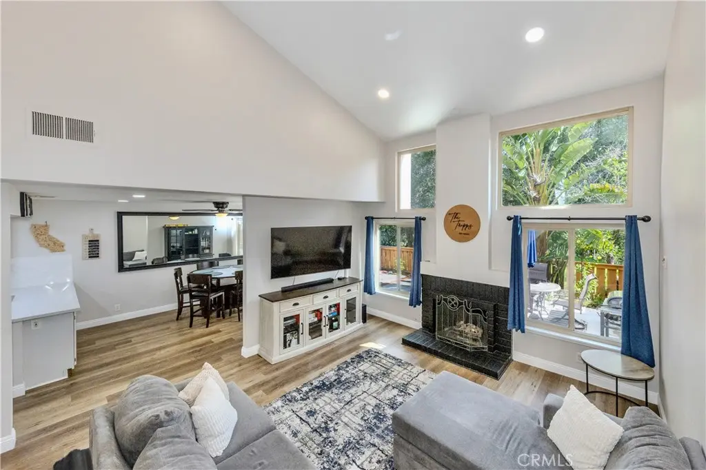 6597 E Camino Vista 2, Anaheim Hills, CA — listing photo 1