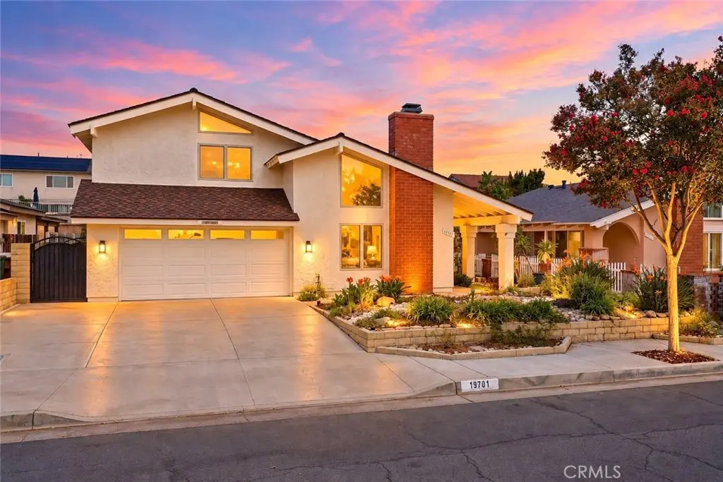 19701 Bluefield Plaza, Yorba Linda, CA — listing photo 1