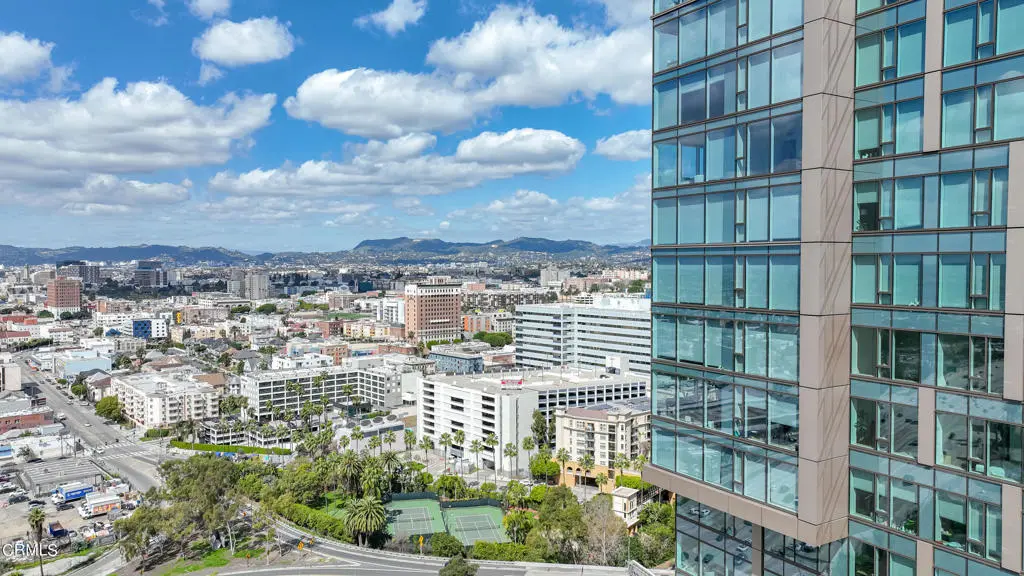 Condominium for sale at 889 Francisco Street 802, Los Angeles, CA featuring 1 bed and 1 bath