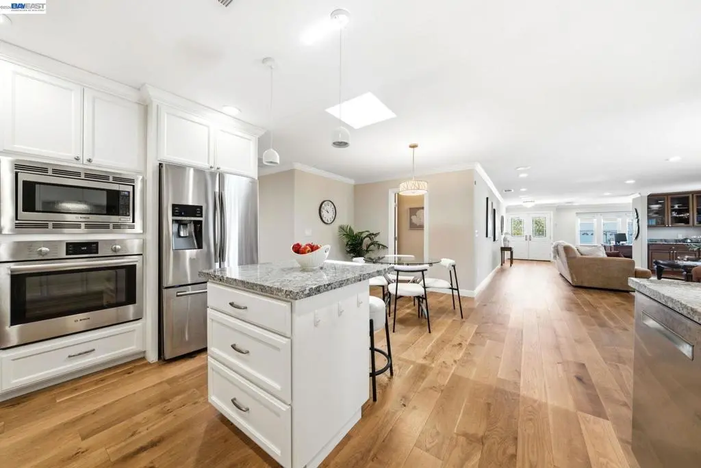 Single Family Residence for sale at 2122 Wilmington Drive, Walnut Creek, CA featuring 3 beds and 3 baths
