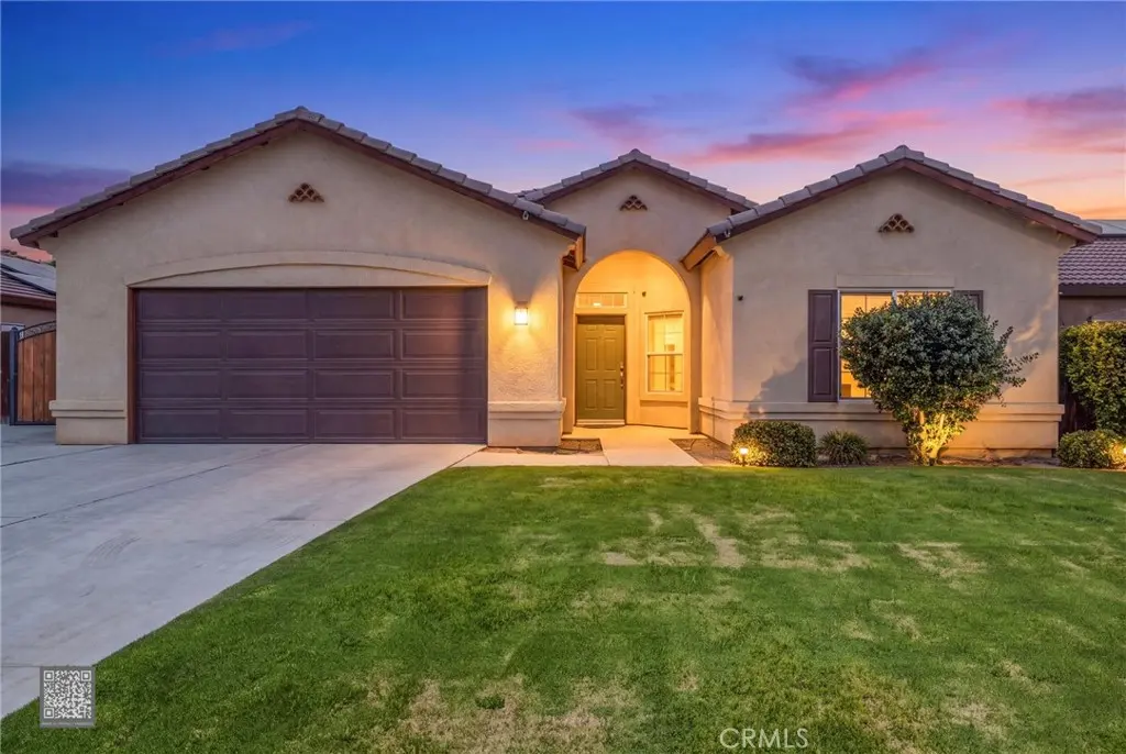 10826 Avenida Frasca Drive, Bakersfield, CA — listing photo 1