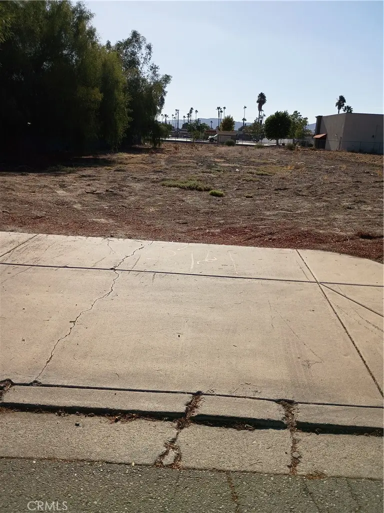 0 APN #437-240-025, San Jacinto, CA — listing photo 1