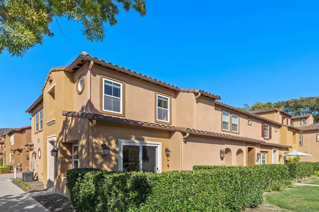 Condominium for sale at 17007 Camino Marcilla 8, San Diego, CA featuring 3 beds and 3 baths