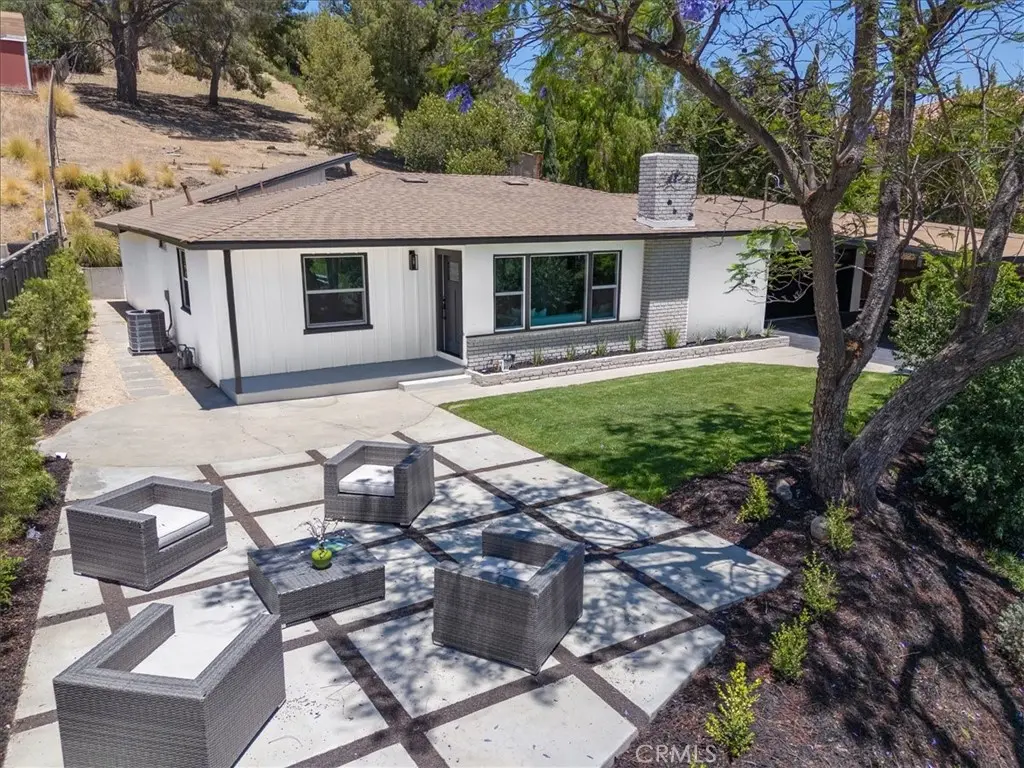 10553 Mcbroom Street, Sunland, CA — listing photo 1