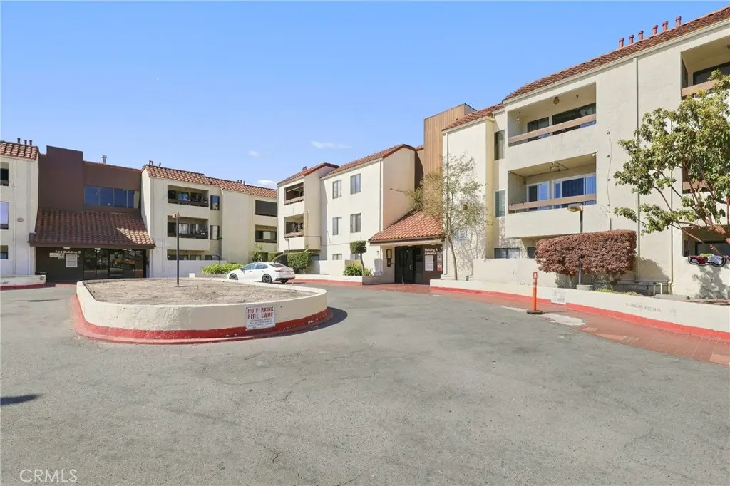 700 W 3rd Street A209, Santa Ana, CA — listing photo 1