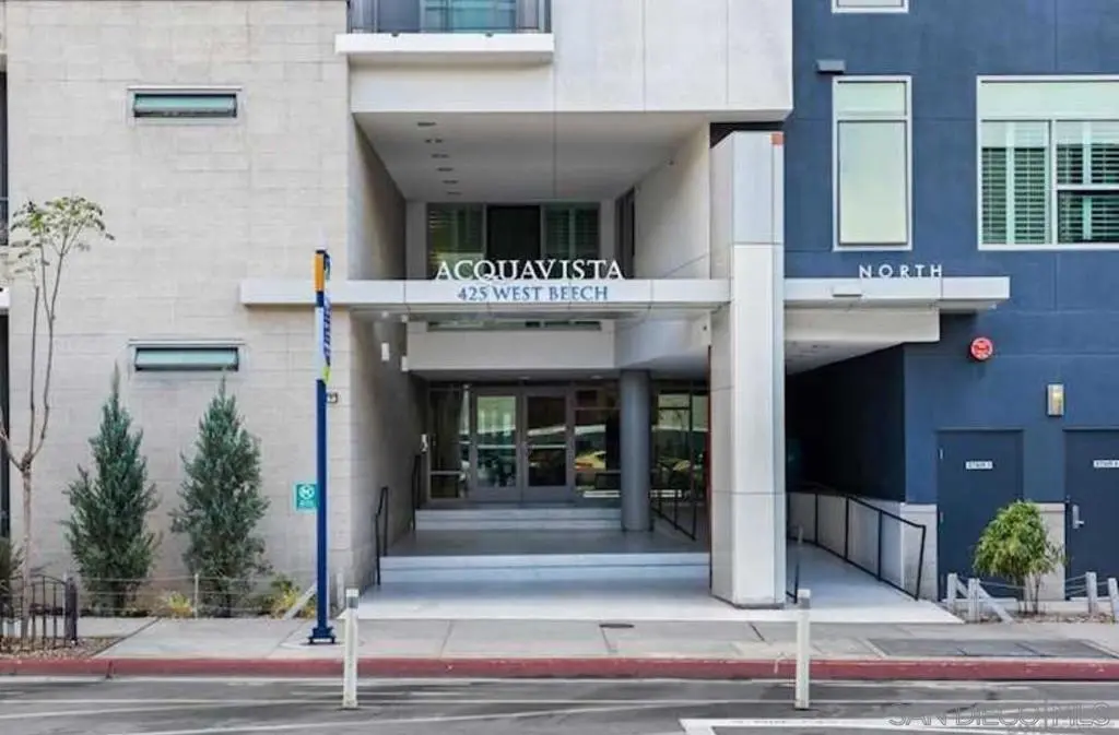 Single Family Residence for rent at 425 W Beech St 336, San Diego, CA featuring 1 bed and 1 bath