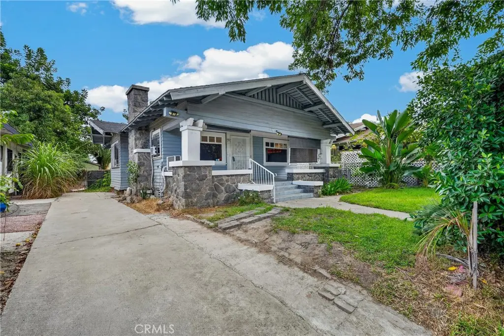659 E 52nd Place, Los Angeles, CA — listing photo 1