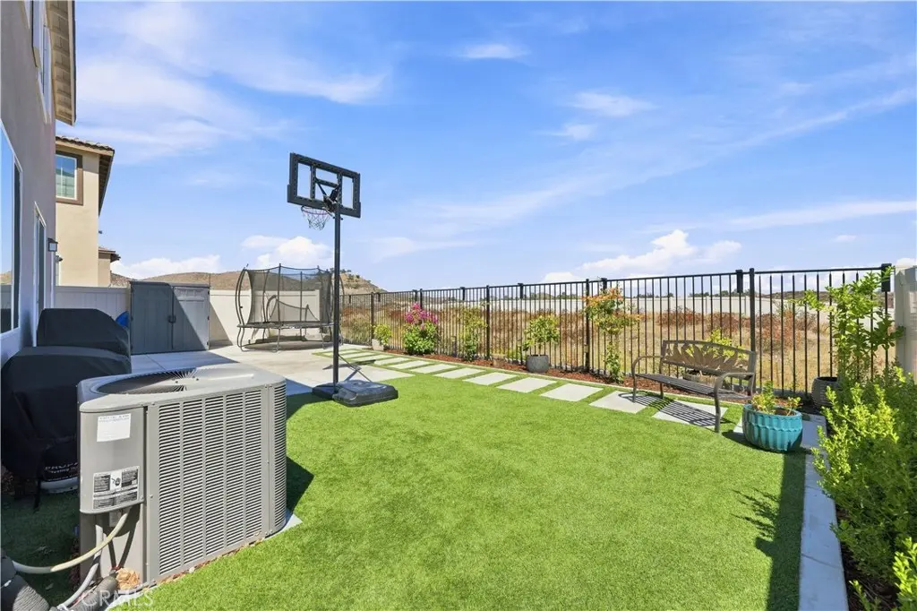 Single Family Residence for sale at 30108 Arroyo Springs, Murrieta, CA featuring 4 beds and 3 baths