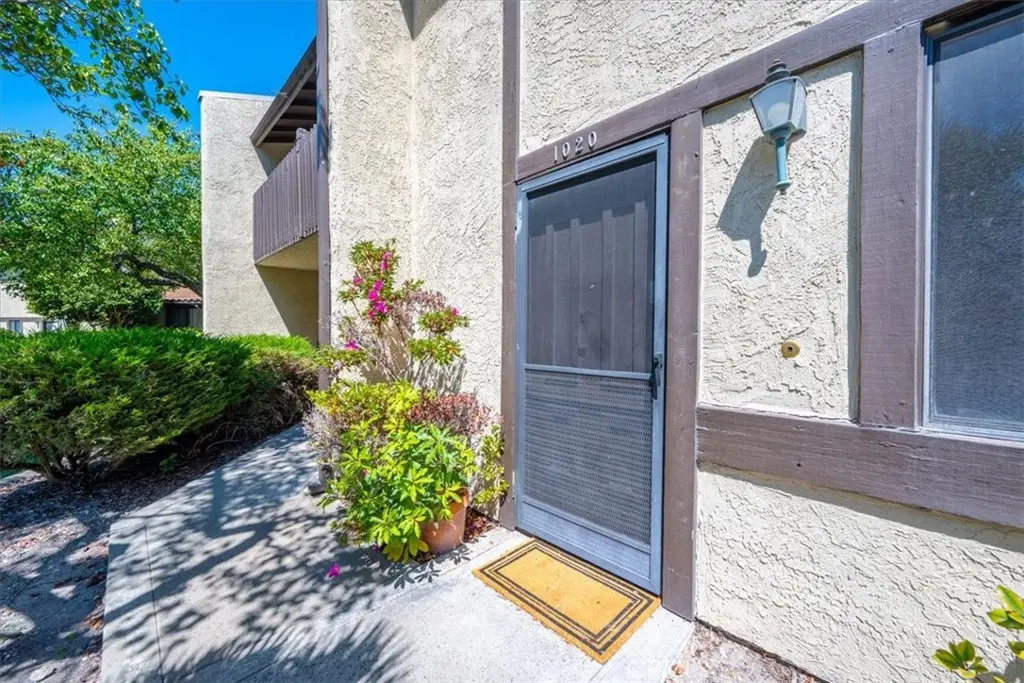 1020 Meadow Way, Arroyo Grande, CA — listing photo 1