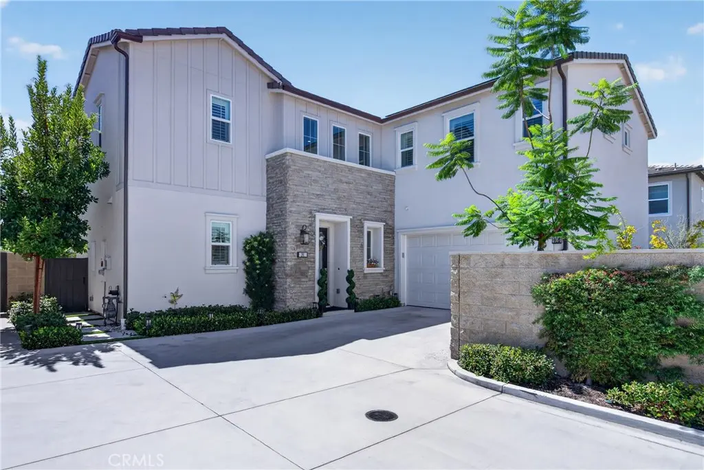 291 Fremont, Lake Forest, CA — listing photo 1