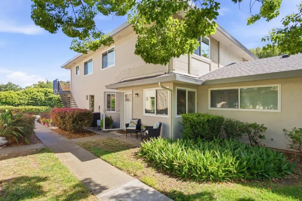 Condominium for sale at 267 Watson Drive 2, Campbell, CA featuring 2 beds and 1 bath