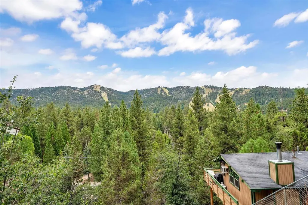865 Menlo Drive, Big Bear, CA — listing photo 1