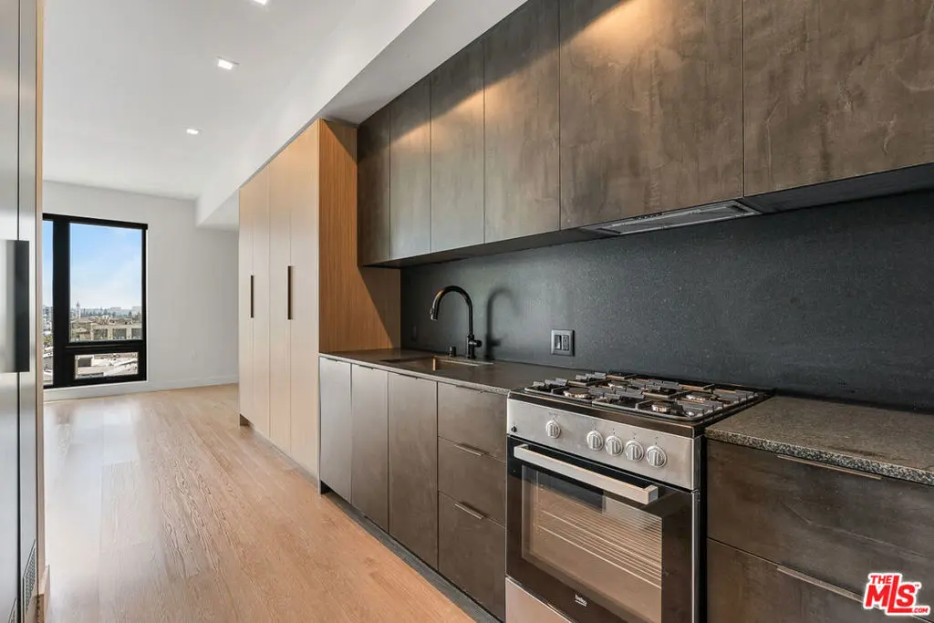 Condominium for rent at 10700 Tabor Street 404, Los Angeles, CA and 1 bath