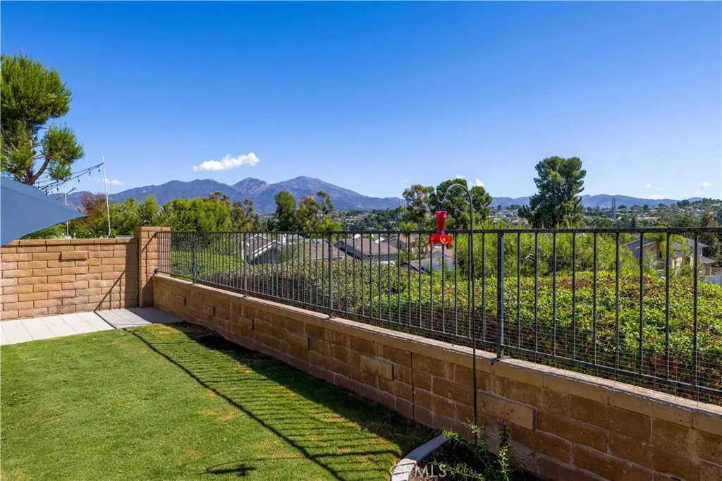 Single Family Residence for sale at 22072 Salcedo, Mission Viejo, CA featuring 4 beds and 3 baths