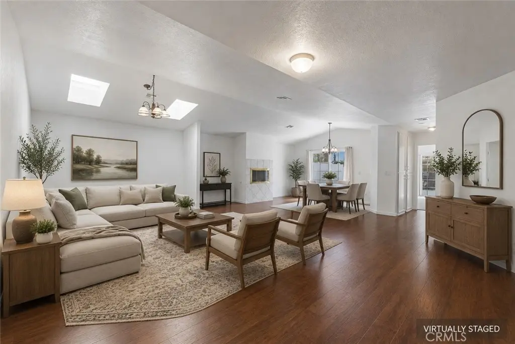 Single Family Residence for sale at 24181 Corte Cordoba, Murrieta, CA featuring 2 beds and 2 baths