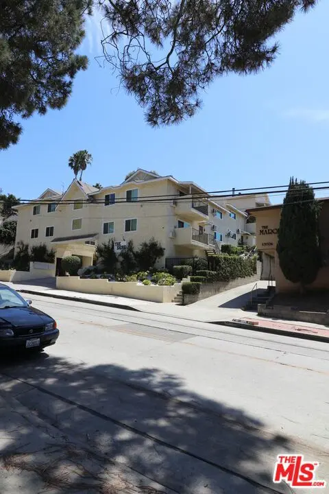 Apartment for rent at 13716 Penn Street 10, Whittier, CA featuring 4 beds and 3 baths
