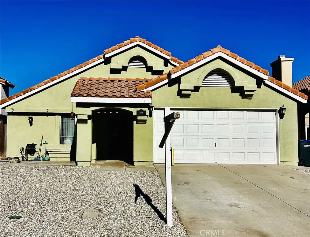 Single Family Residence for sale at 162 S Massachusetts, Lake Elsinore, CA featuring 3 beds and 2 baths