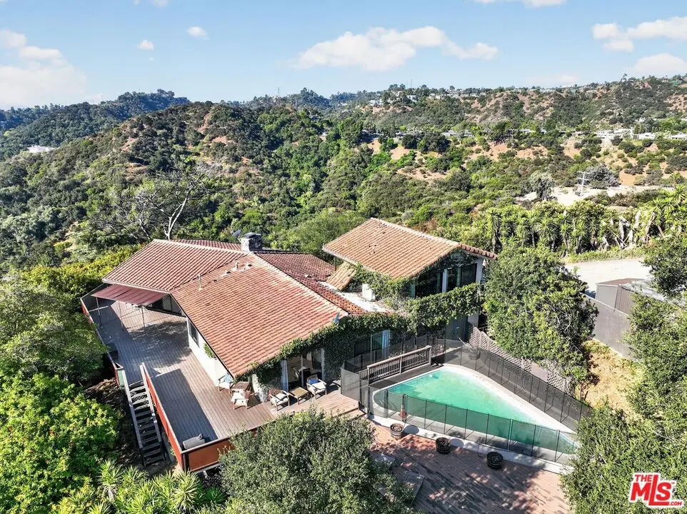 8147 Mulholland Drive, Los Angeles, CA — listing photo 1