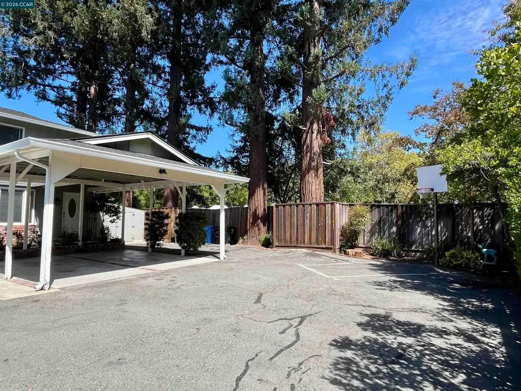 Residential Lease for rent at 218 El Dorado Ave, Danville, Contra Costa County, CA featuring 2 beds and 2 baths