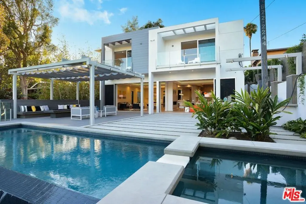 Single Family Residence for rent at 16132 Alcima Avenue, Los Angeles, CA featuring 5 beds and 6 baths