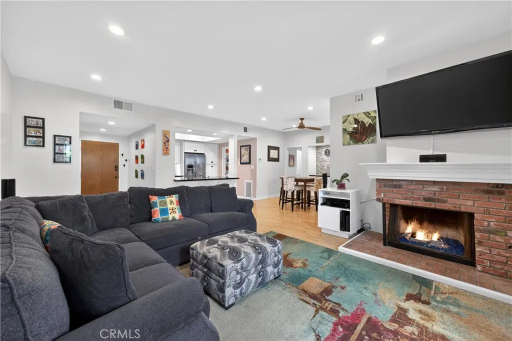 8180 Manitoba Street 136, Playa Del Rey, CA — listing photo 1