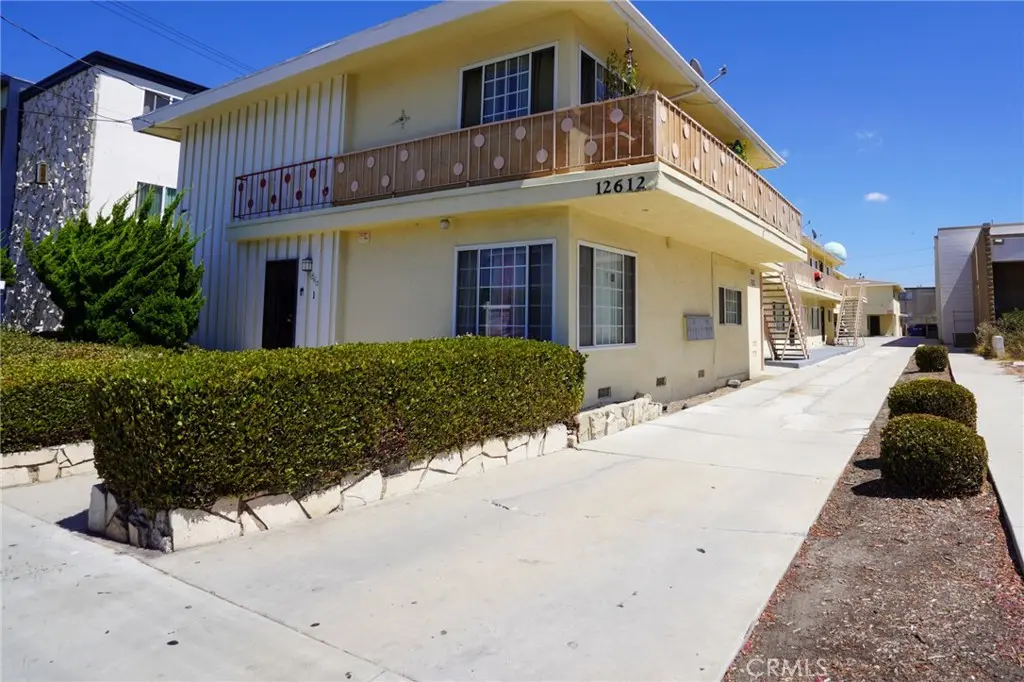 12612 Inglewood 3, Hawthorne, CA — listing photo 1