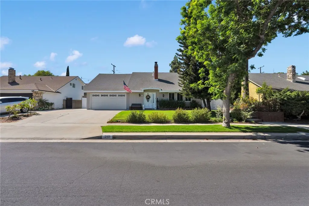 Single Family Residence for rent at 246 E Mission, Corona, CA featuring 3 beds and 2 baths