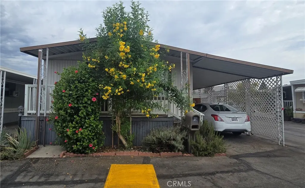 21001 Plummer 21, Chatsworth, CA — listing photo 1