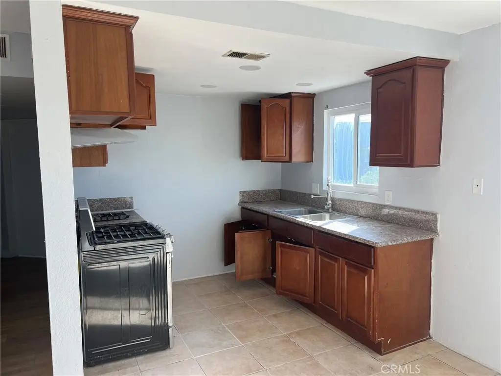 Apartment for rent at 4317 Rosemead Boulevard 8, Pico Rivera, CA featuring 2 beds and 2 baths