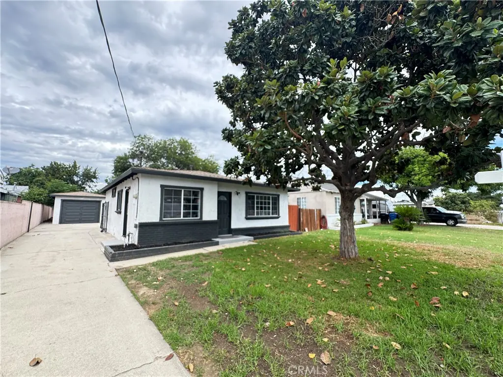 Single Family Residence for sale at 575 E Fernleaf, Pomona, CA featuring 2 beds and 2 baths