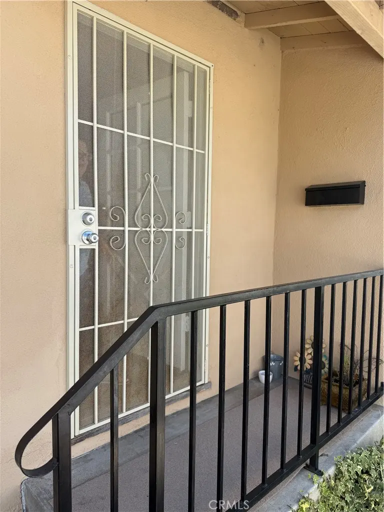 24261 Los Codona, Torrance, CA — listing photo 1