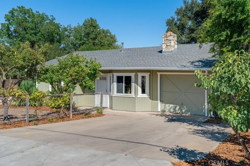 7255 Navajoa, Atascadero, CA — listing photo 1