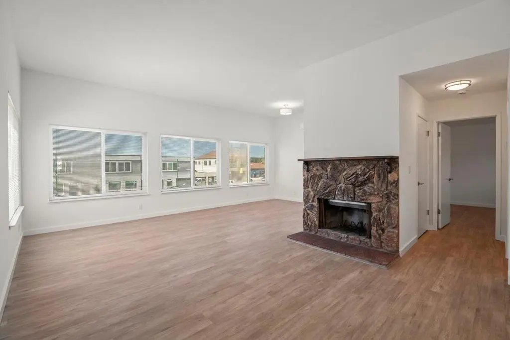 1625 Palmetto Avenue, Pacifica, CA — listing photo 1