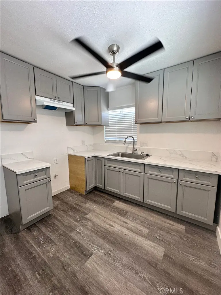 Residential Lease for rent at 15160 Via Montana Way 2, Desert Hot Springs, Riverside County, CA featuring 1 bed and 1 bath