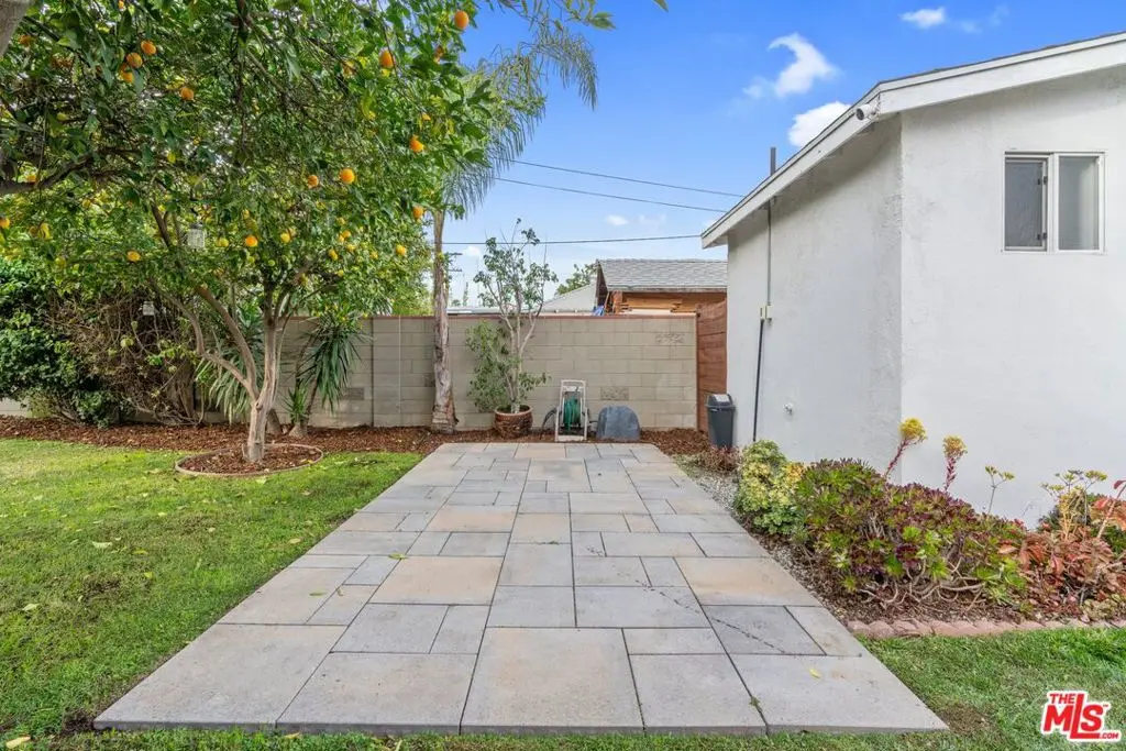 Single Family Residence for sale at 6711 Saint Clair Avenue, Los Angeles, CA featuring 1 bed and 1 bath