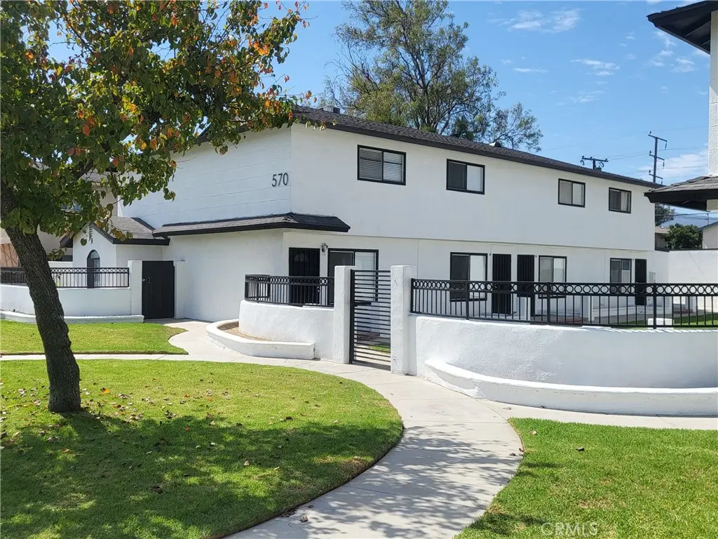 Quadruplex for sale at 570 Penrose, Corona, CA