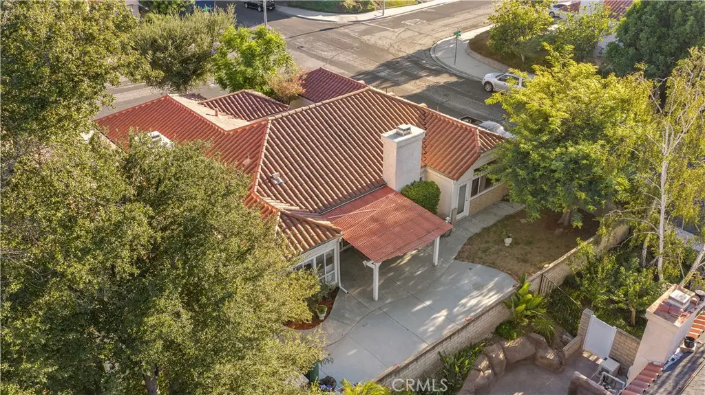 Single Family Residence for sale at 13709 Grand Isle, Moorpark, CA featuring 3 beds and 2 baths
